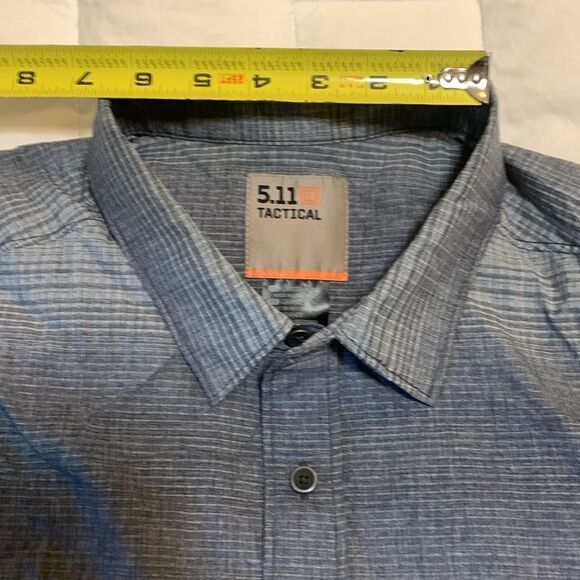 5.11 TACTICAL, short sleeve, snap/button down, men’s large, excellent condition - Picture 9 of 11